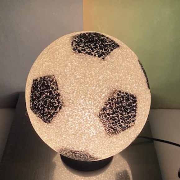 Lamp - Soccer Ball Kids Lamp - Picture 7 of 8